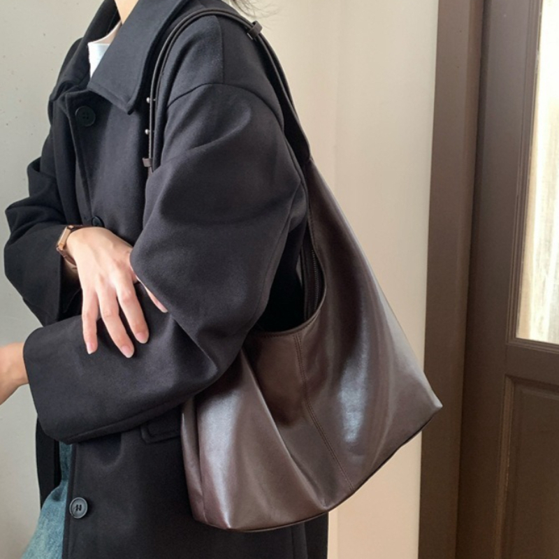 Vintage Everyday Shoulder Bag  - Luxury Bags Everyday review and price